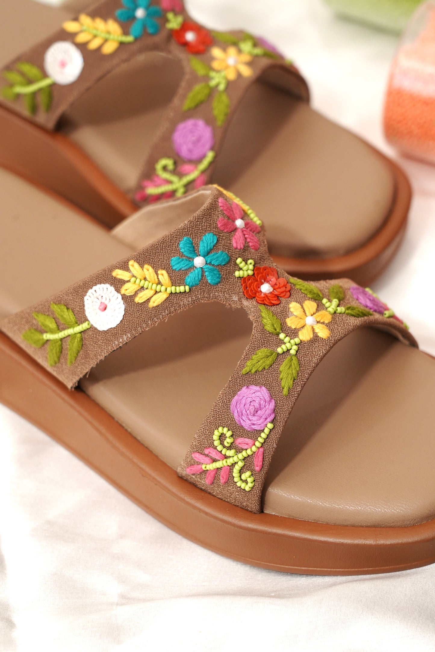 Sydney Brown Sliders