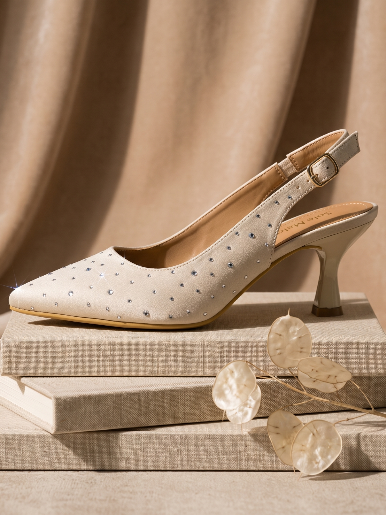 Charm Slingback heels