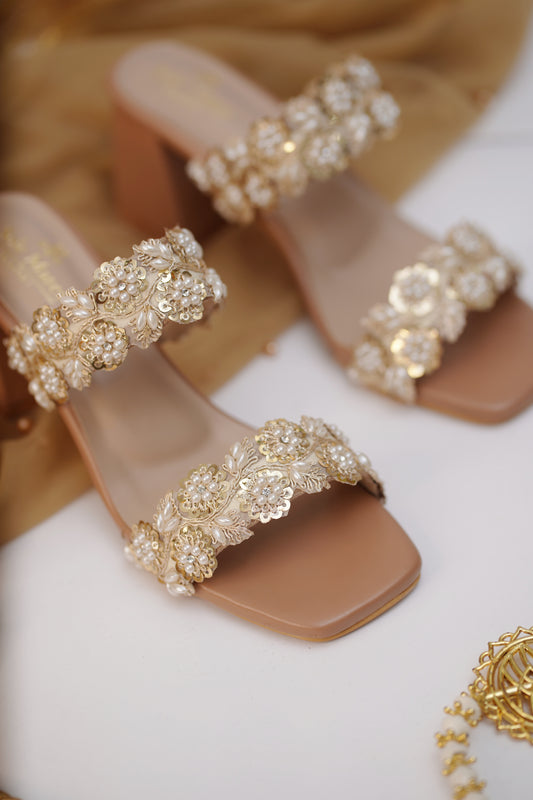 Aria Bloack heels
