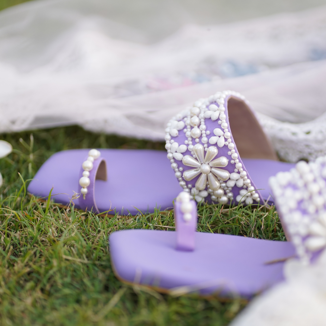 Lavender Love Kolha flats